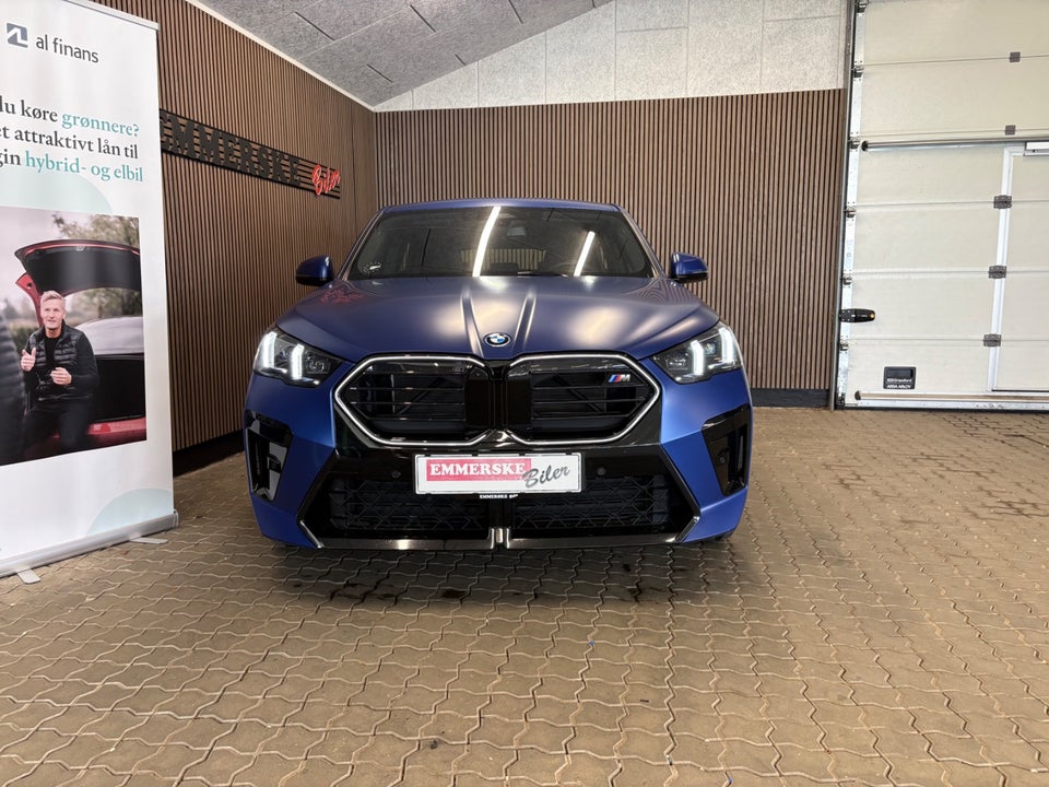BMW iX2 xDrive30 Fully Charged M-Sport 5d