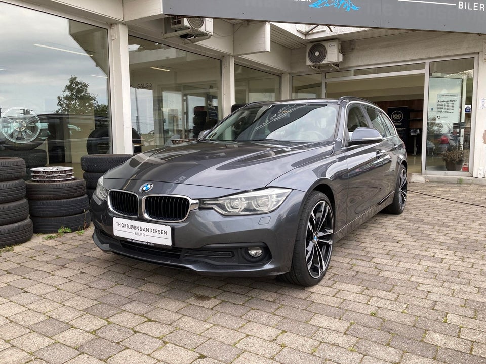 BMW 320d 2,0 Touring aut. 5d