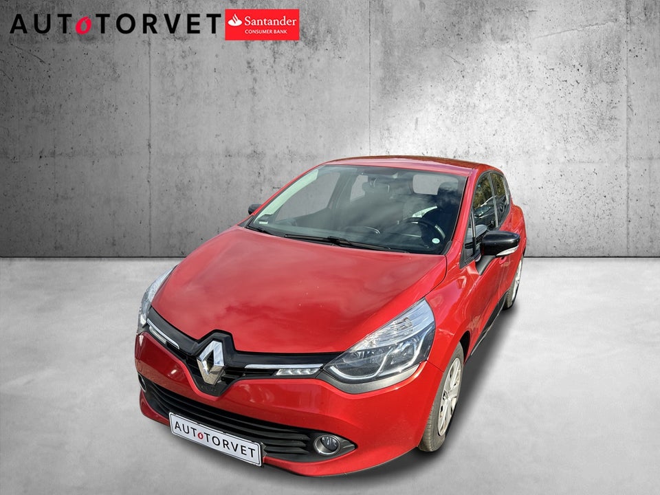 Renault Clio IV 1,2 16V Expression 5d