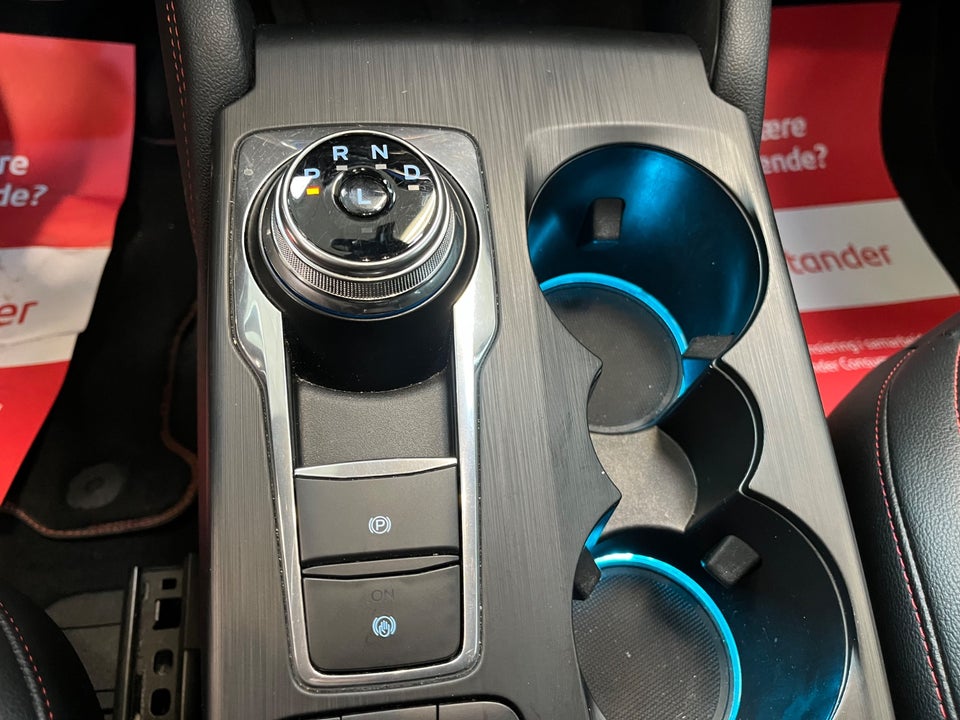 Ford Kuga 2,5 PHEV ST-Line CVT 5d