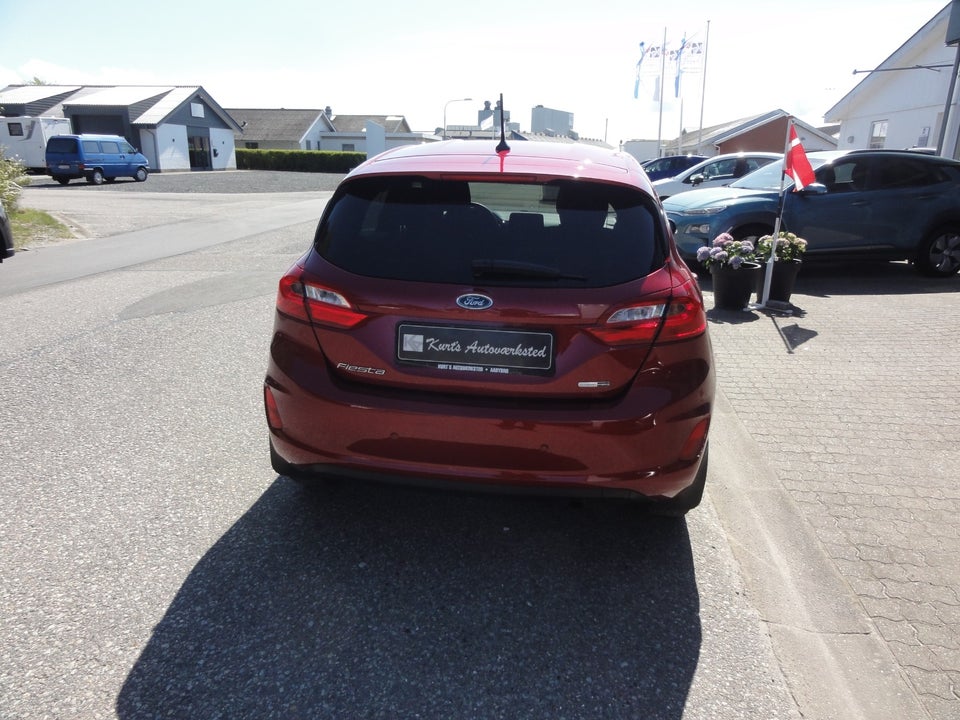 Ford Fiesta 1,0 EcoBoost mHEV Titanium 5d