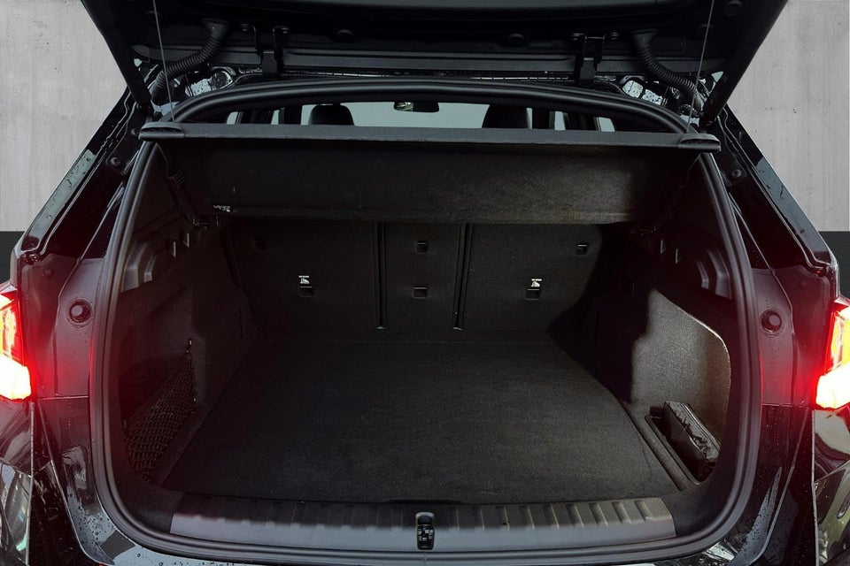 BMW iX1 eDrive20 M-Sport 5d