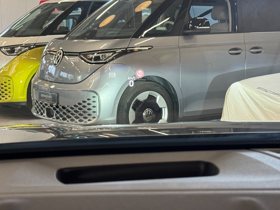 Ford Explorer 82 Premium Extended Range 5d