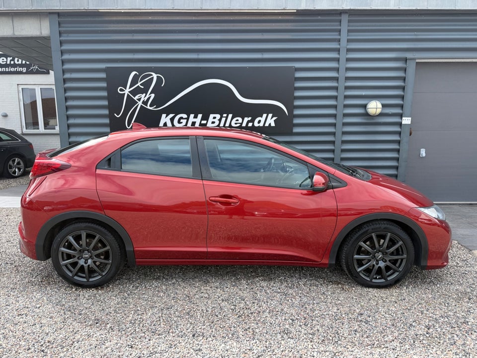 Honda Civic 1,6 i-DTEC Sport 5d