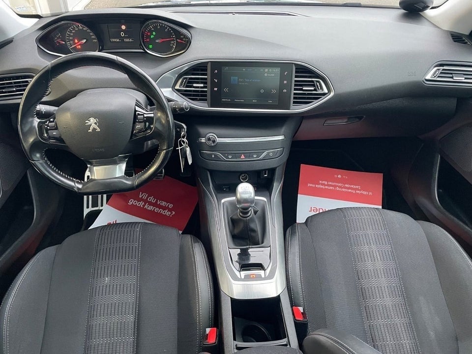 Peugeot 308 1,6 BlueHDi 120 Allure Sky SW 5d