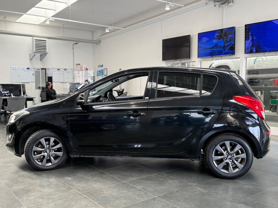 Hyundai i20 1,25 Comfort 5d