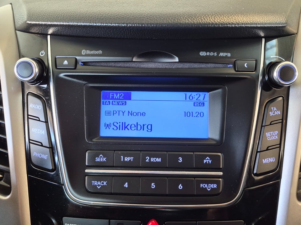 Hyundai i30 1,6 GDi Trend CW 5d