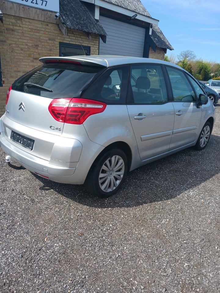 Citroën C4 Picasso 1,8 16V 5d