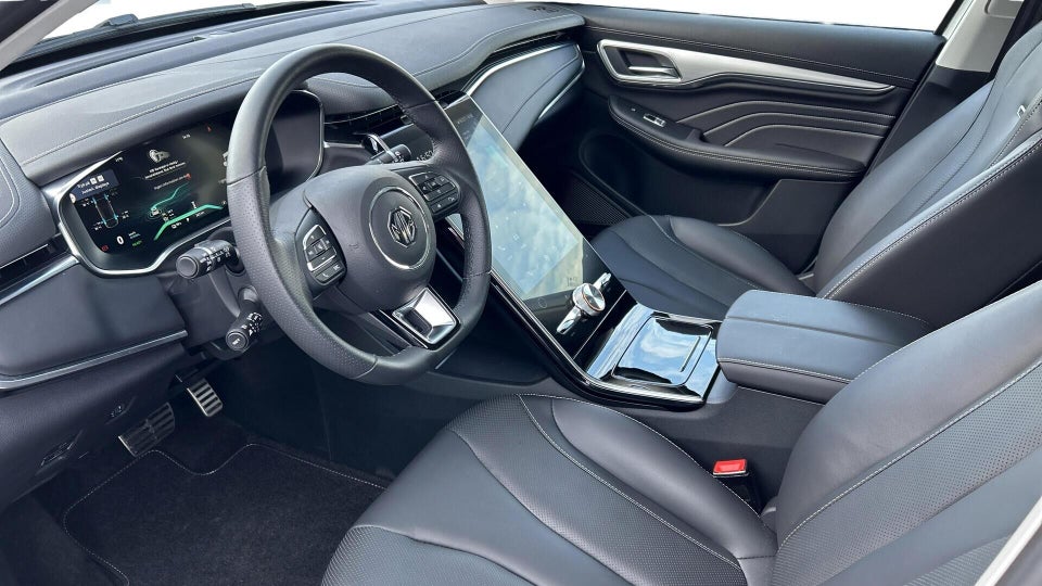 MG Marvel R Performance 5d