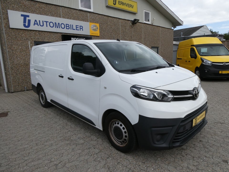 Toyota ProAce 2,0 D 120 Long Comfort 5d