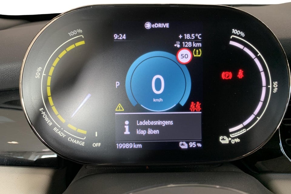 MINI Cooper SE Classic Trim 3d