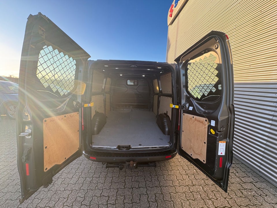 Ford Transit Custom 340L 2,0 TDCi 170 Limited aut.