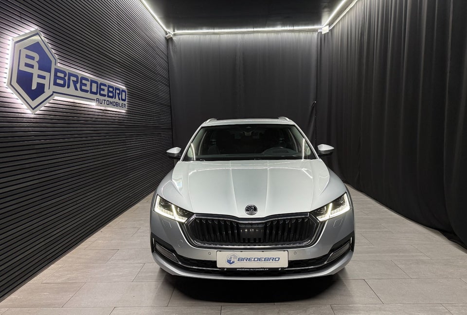Skoda Octavia 1,4 TSi iV Sportline Combi DSG 5d