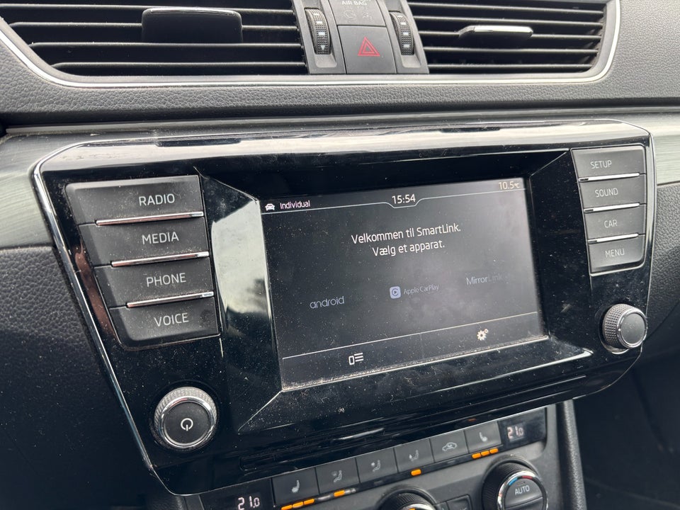 Skoda Superb 2,0 TDi 190 Style Combi DSG 5d