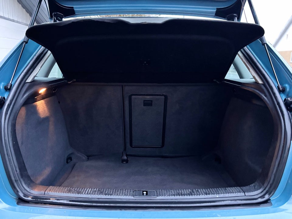 Audi A3 1,9 TDi Ambiente Sportback 5d