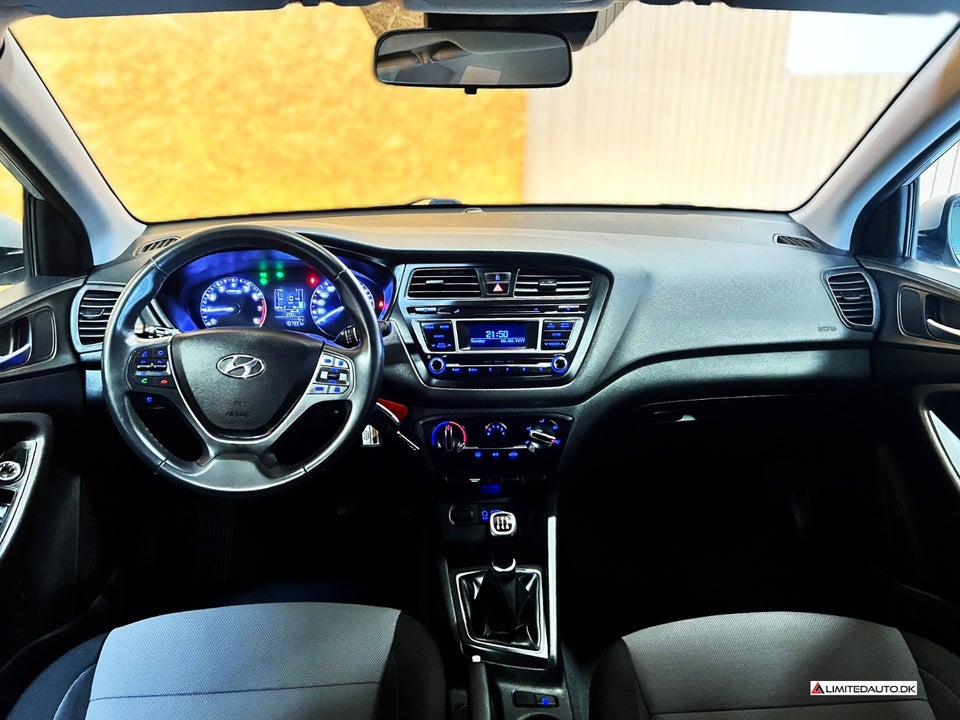 Hyundai i20 1,25 Spring 5d