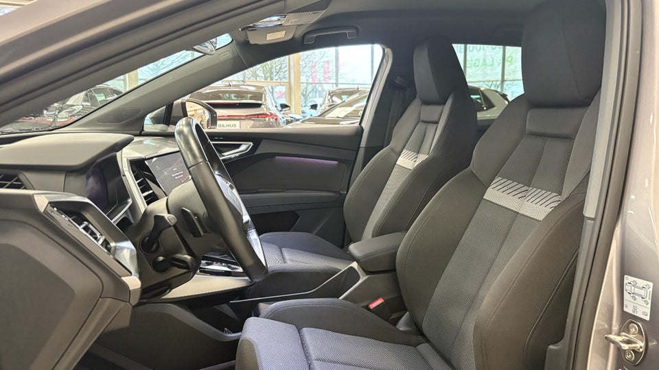 Audi Q4 e-tron 40  5d