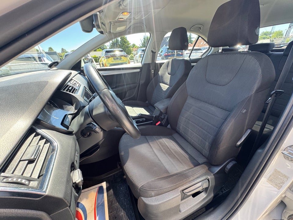 Skoda Octavia 1,4 TSi 140 Elegance 5d