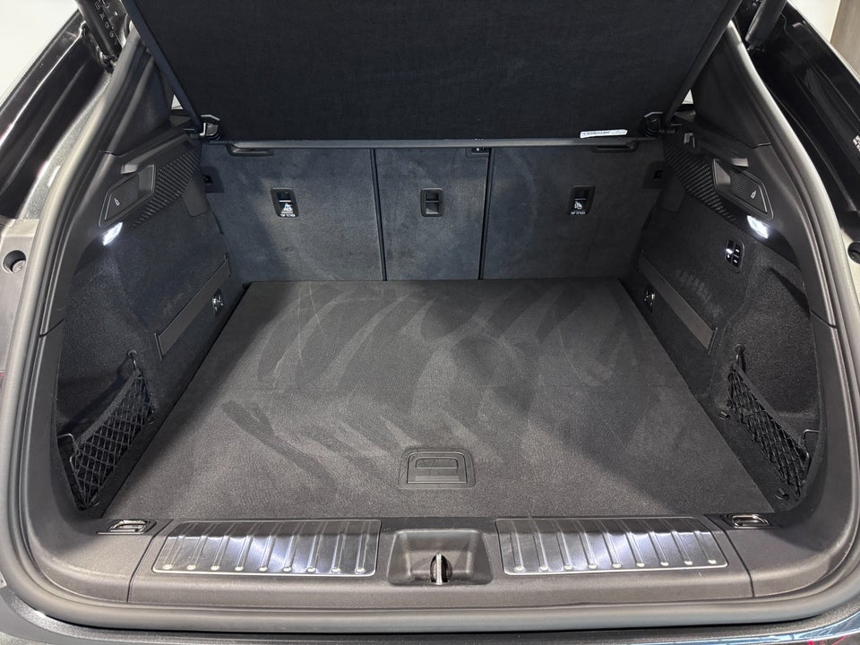 Porsche Macan 4 5d
