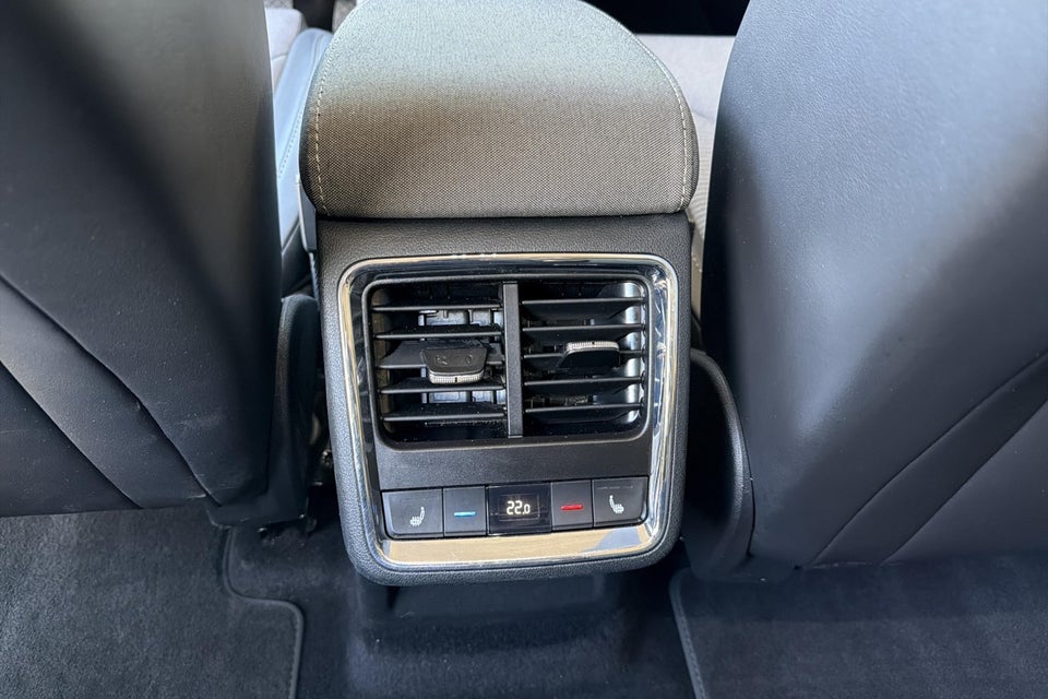 Skoda Enyaq 80 iV Loft 5d