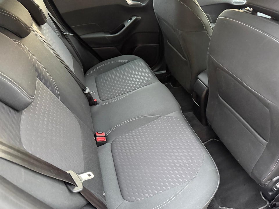 Ford Fiesta 1,1 Titanium 5d