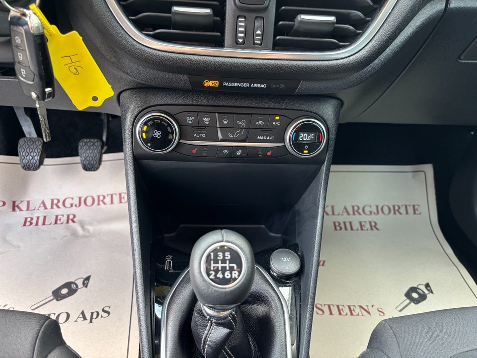 Ford Fiesta 1,0 EcoBoost Titanium 5d