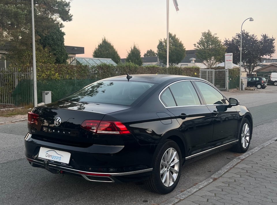 VW Passat 1,4 GTE+ DSG 4d