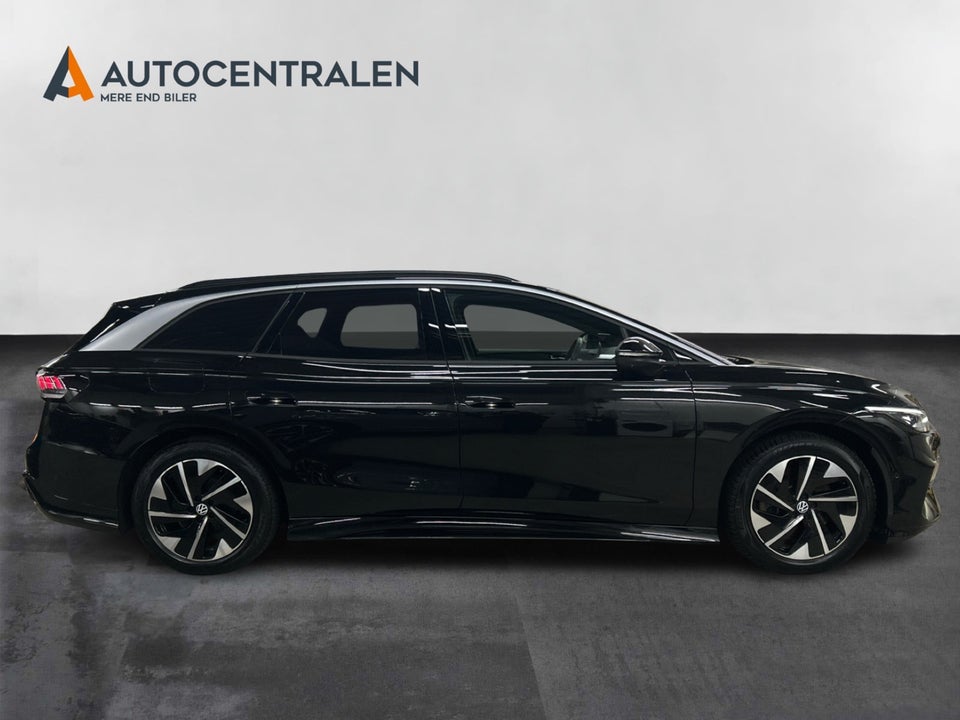 VW ID.7 77 Pro Tourer 5d