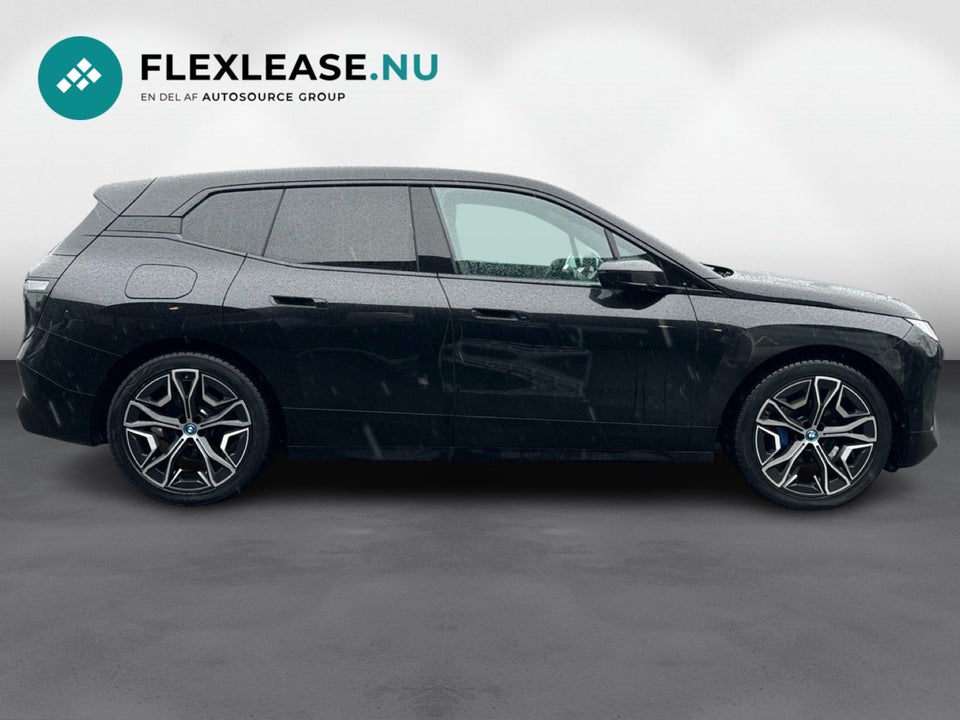 BMW iX xDrive40 Fully Charged Sport 5d