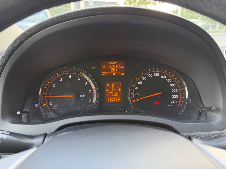Toyota Avensis 1,8 VVT-i T2 stc. 5d