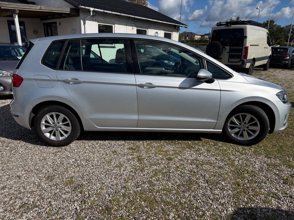 VW Golf Sportsvan 1,4 TSi 125 Comfortline DSG BMT 5d