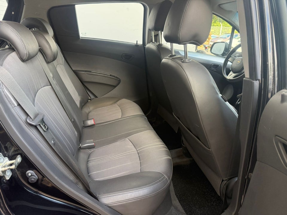 Chevrolet Spark 1,0 LS 5d