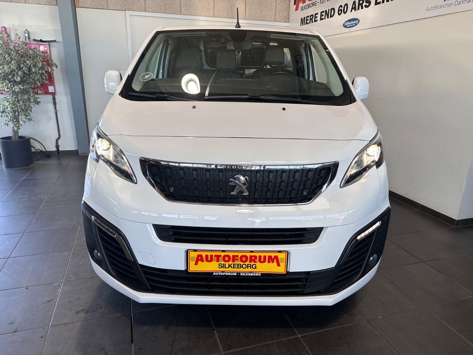 Peugeot Expert 2,0 BlueHDi 122 L2 Premium EAT8 Van