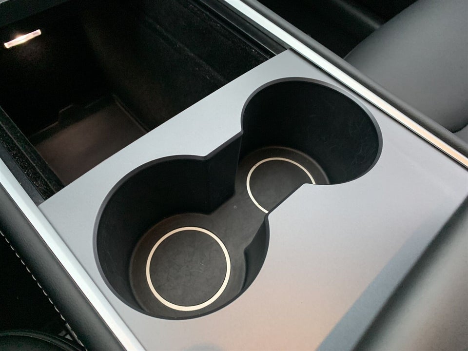 Tesla Model Y Long Range RWD 5d