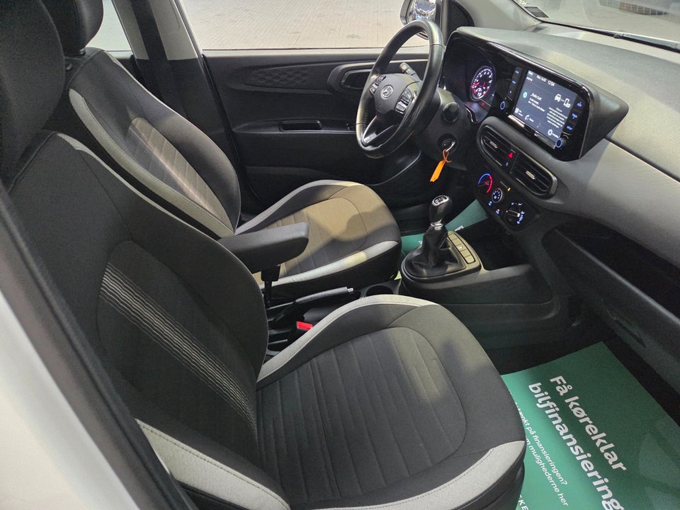 Hyundai i10 1,0 MPi Essential 5d