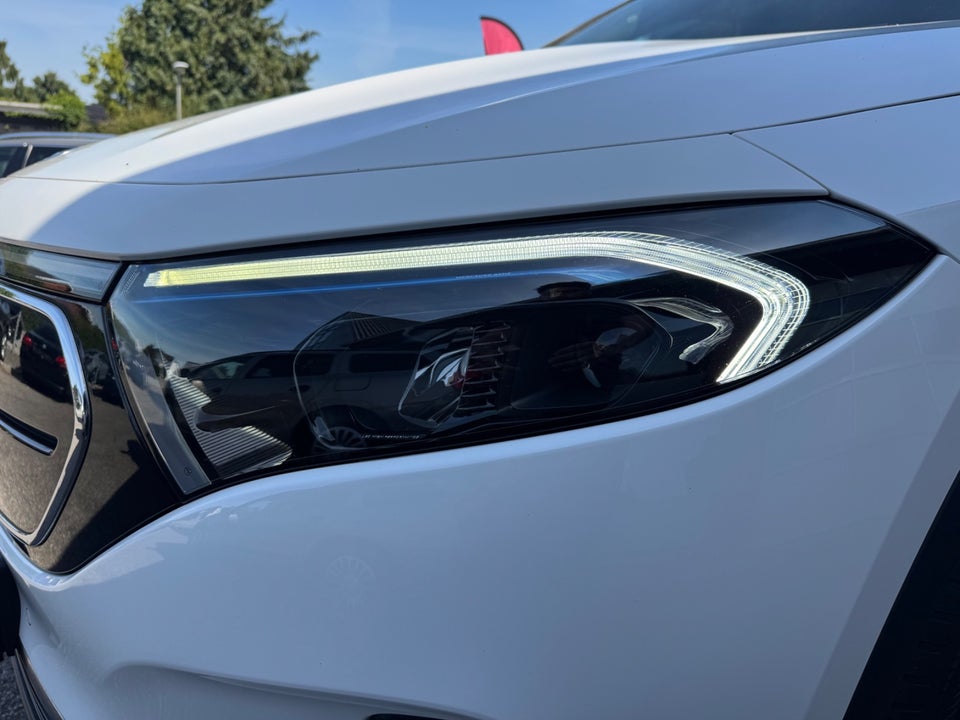 Mercedes EQA250 Progressive 5d