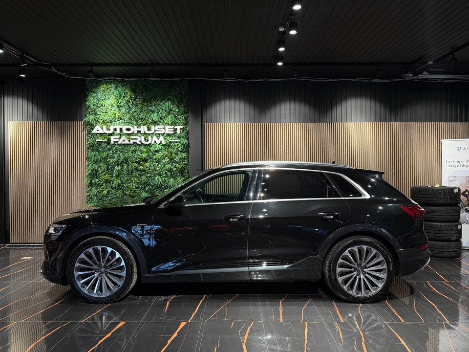 Audi e-tron 55 Advanced quattro 5d
