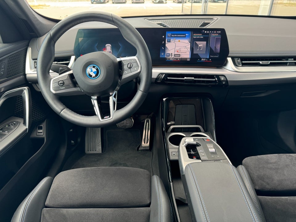 BMW iX1 xDrive30 M-Sport 5d