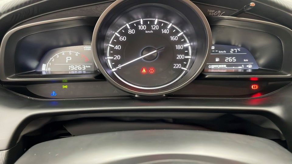 Mazda 2 1,5 e-SkyActive-G Centre-Line 5d