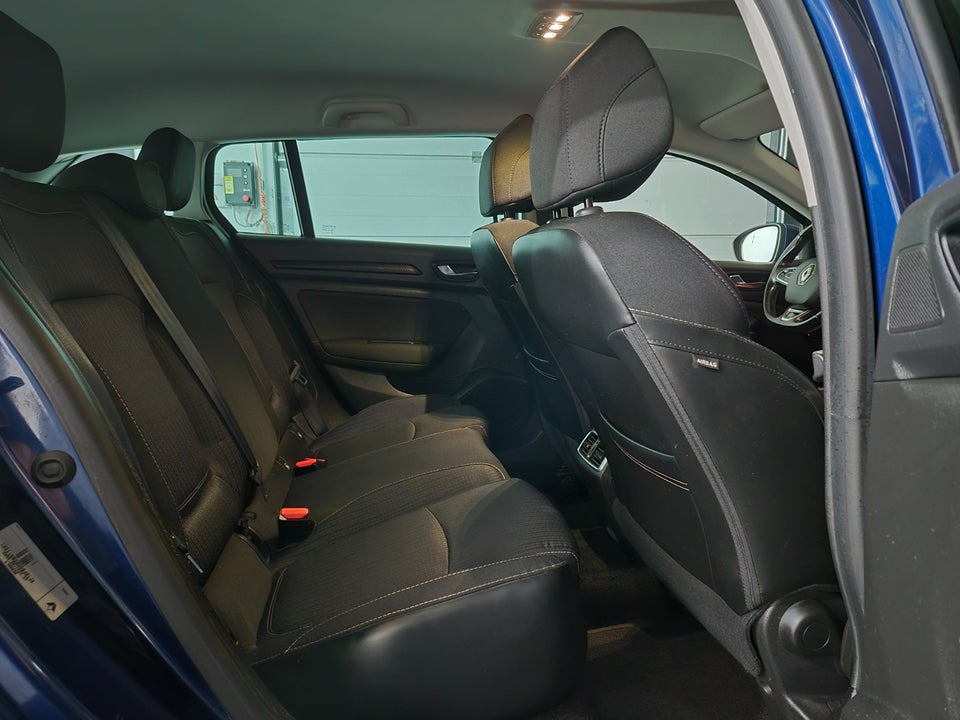 Renault Megane IV 1,5 dCi 110 Zen Sport Tourer EDC 5d