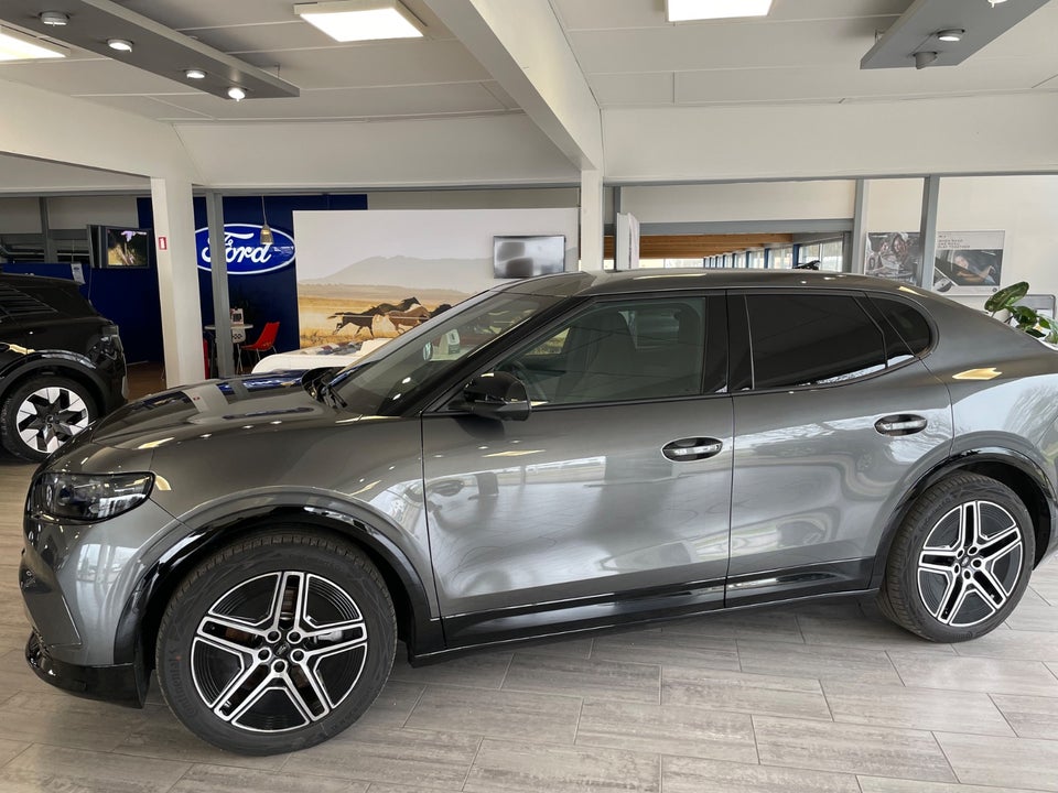 Ford Capri 77 Premium Extended Range 5d