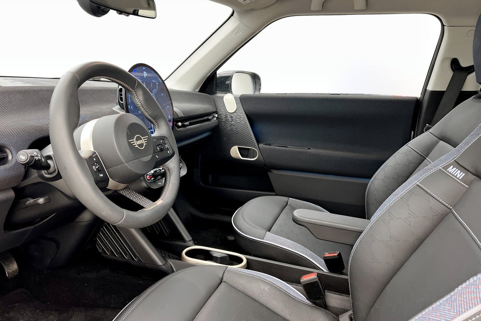 MINI Cooper SE Classic Trim XL 3d