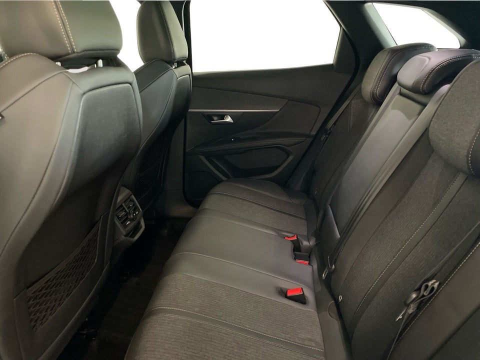 Peugeot 3008 1,2 PureTech 130 GT Line EAT8 5d
