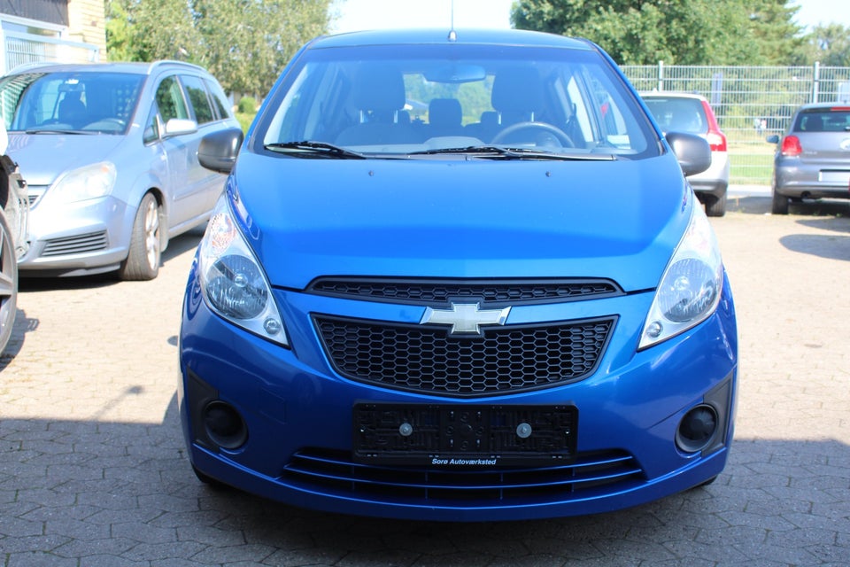 Chevrolet Spark 1,0 LE 5d