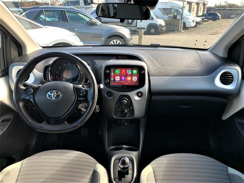 Toyota Aygo 1,0 VVT-i x-pression x-shift 5d