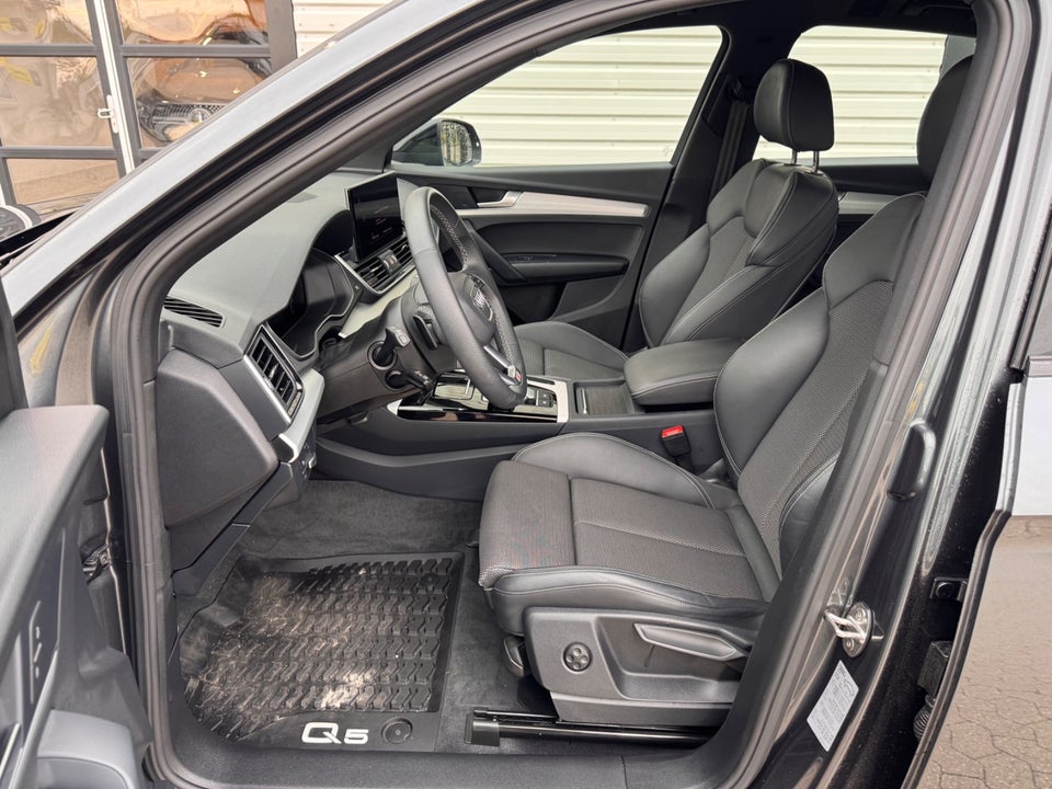 Audi Q5 2,0 TFSi S-line Edition S-tr. 5d