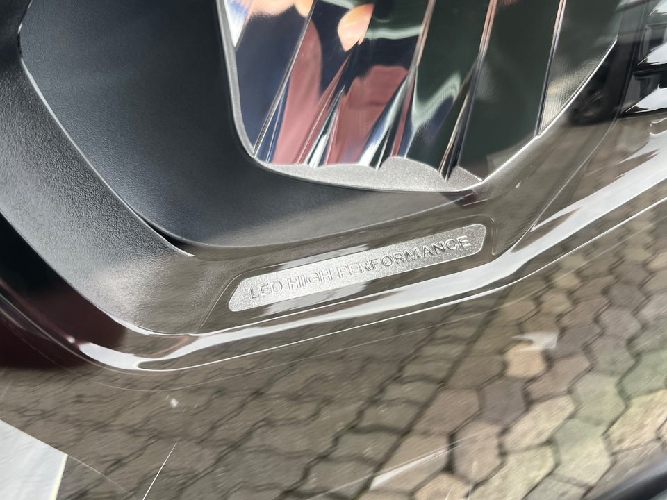 Mercedes EQB300 Progressive 4Matic 5d