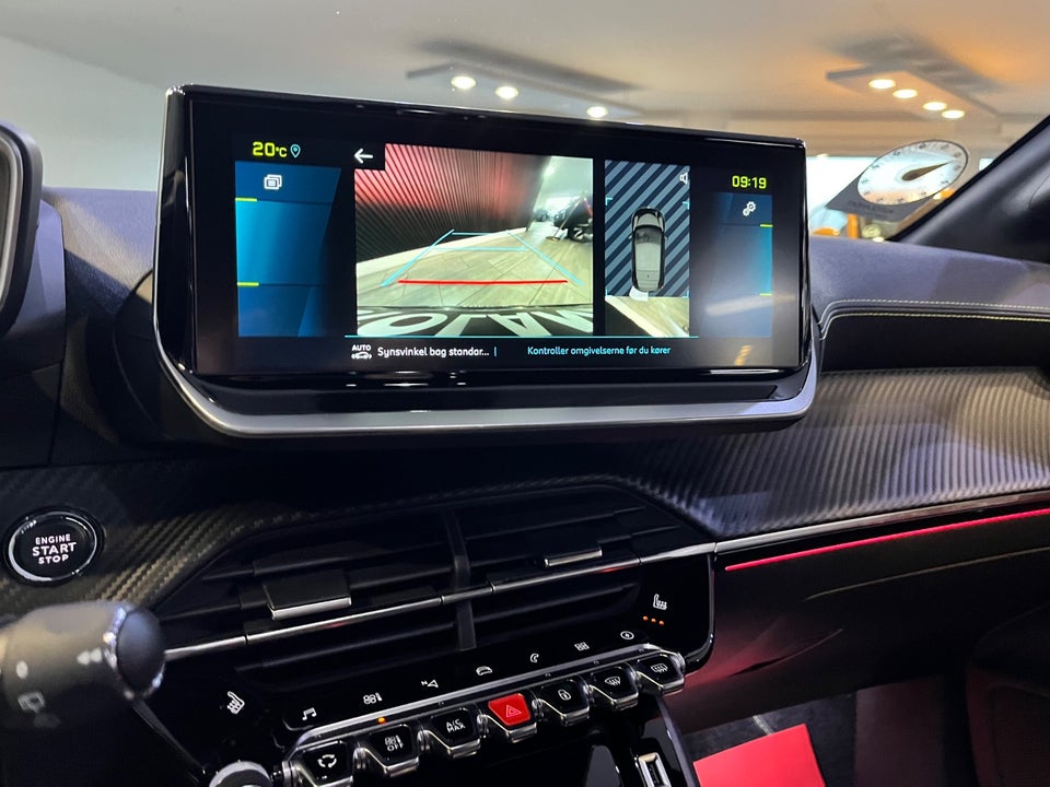 Peugeot e-208 50 GT 5d