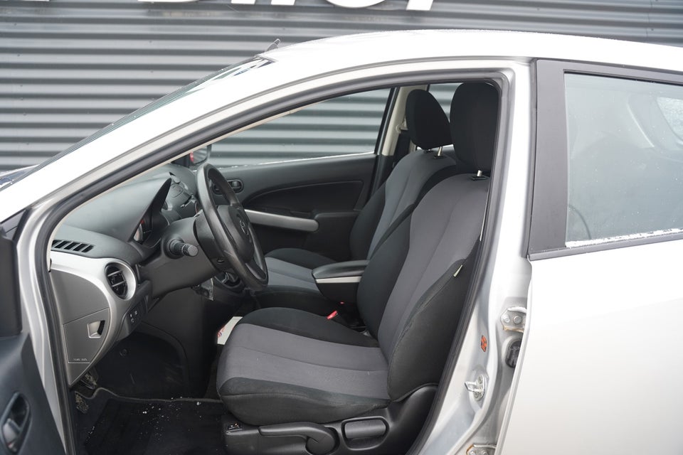 Mazda 2 1,3 Advance 5d