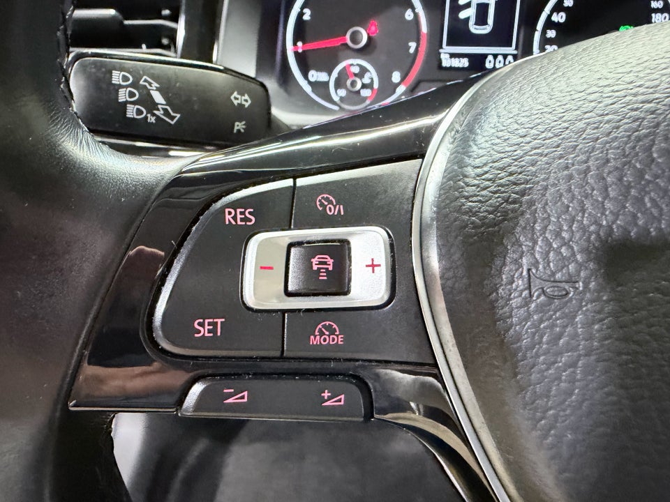 VW Polo 1,0 TSi 95 Comfortline Connect DSG 5d